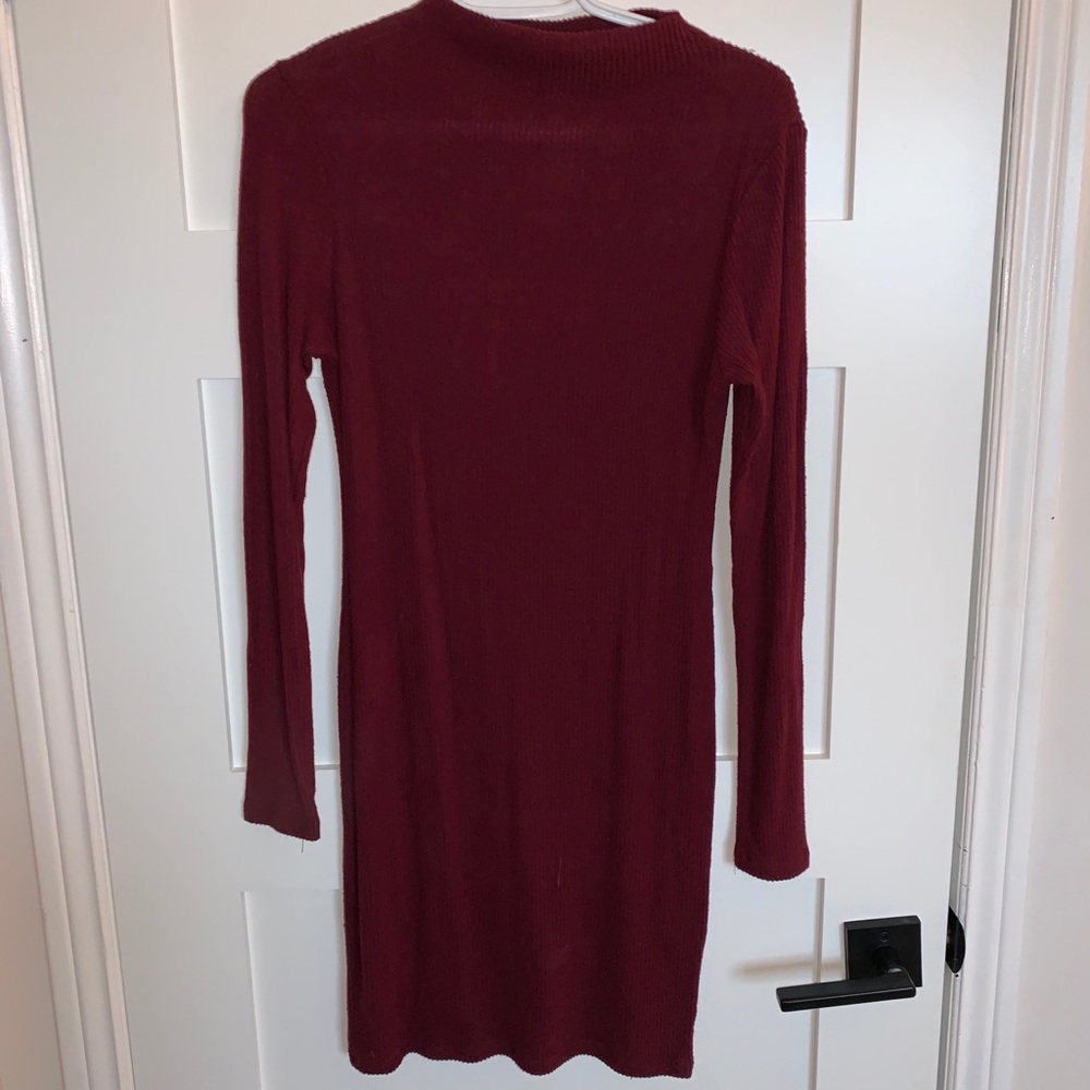 Wine red long sleeve knit dress